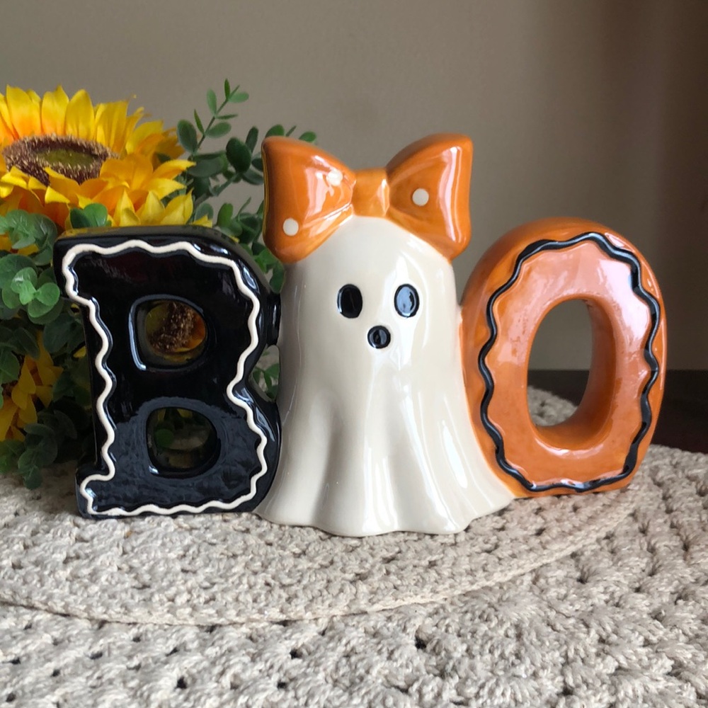 Halloween 'BOO' Ceramic Ghost Table Accent